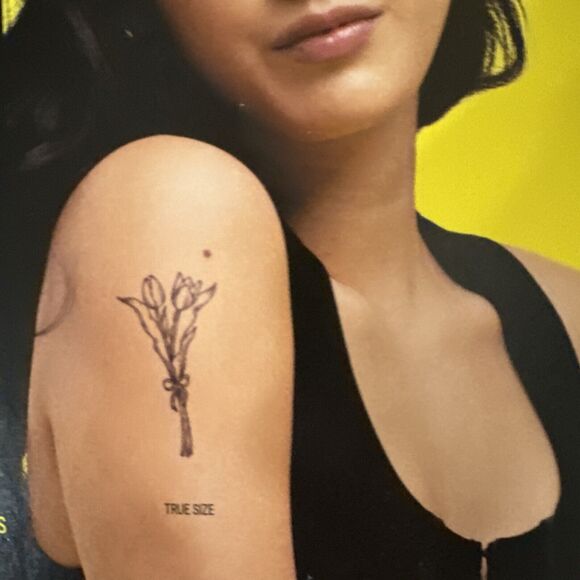 Inkbox Temporary Tattoos, Travis Barker, Dainty Tulip Bouquet - Picture 2 of 3